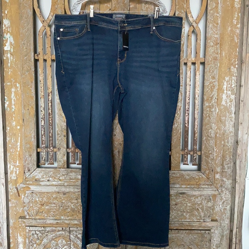 TORRID LUXE SLIM BOOT RAIN STORMS STRETCH DENIM JEANS 24 NEW